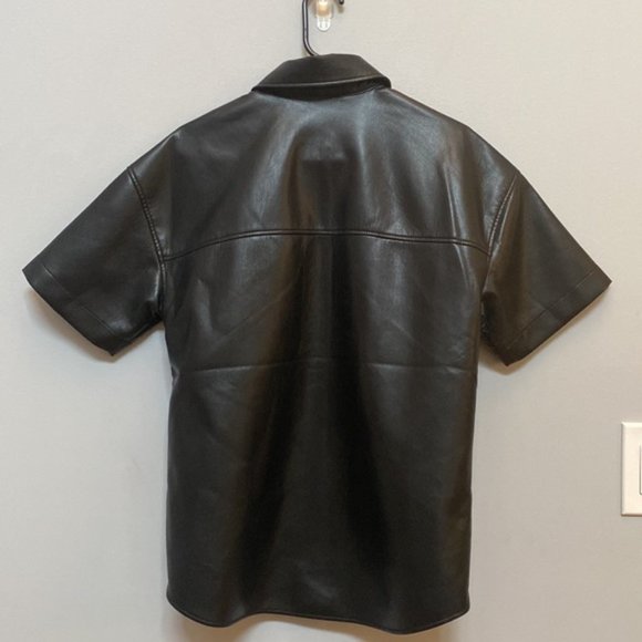 ❗️SOLD❗️Babaton Short Sleeve Frances Blouse Size XS - Picture 4 of 7